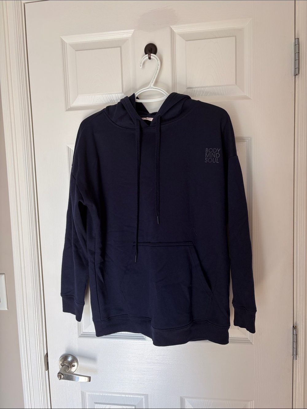 La Vie En Rose Navy Pullover Hoodie with Subtle Chest Logo